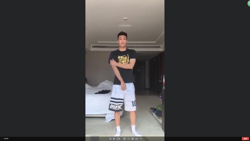 【ゲイ動画】アジア系スジ筋イケメンが自己紹介がてらアナルを見せつけたり、自慢の巨根をシコシコしてオナニー大公開！